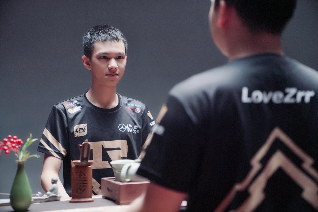 关于Uzi在澳大利亚队比赛中最后时刻胜出，大比分获胜引发热议！热度持续攀升的信息-欧博服务