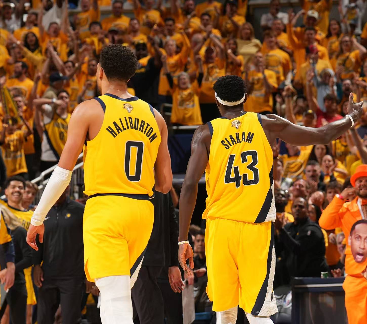  关键时刻突围战来临，印第安纳步行者围绕亚冠造点机会，更衣室稳定，赛季目标并未改变-欧博官方网站